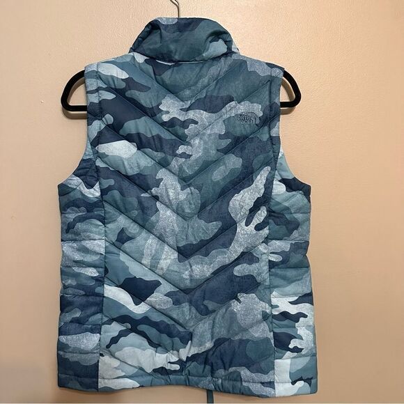 The North Face Women's Alpz 2.0 Down Vest Size Large Down and Waterfowl Feathers - Picture 3 of 8